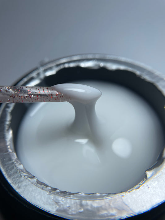 Builder Gel 020 (cute white)